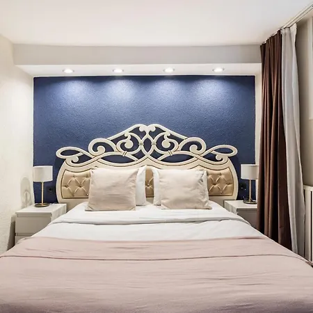 Refreshing Duplex Flat With Jacuzzi In Sisli Διαμέρισμα